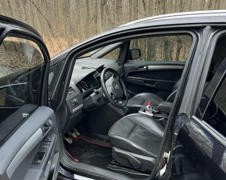 Чорний Опель Зафіра, об'ємом двигуна 1.9 л та пробігом 313 тис. км за 6500 $, фото 7 на Automoto.ua