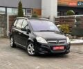 Черный Опель Зафира, объемом двигателя 1.9 л и пробегом 172 тыс. км за 8000 $, фото 4 на Automoto.ua
