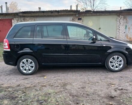 Черный Опель Зафира, объемом двигателя 0 л и пробегом 225 тыс. км за 6600 $, фото 1 на Automoto.ua