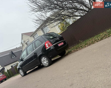 Черный Опель Зафира, объемом двигателя 1.6 л и пробегом 201 тыс. км за 7100 $, фото 18 на Automoto.ua