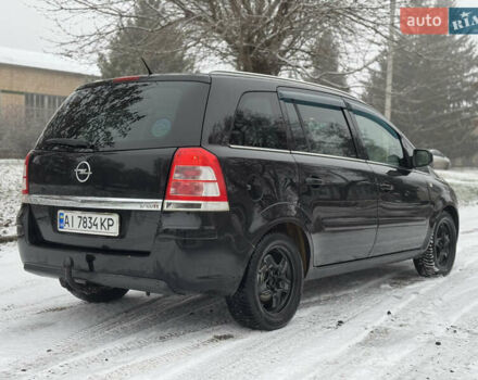 Черный Опель Зафира, объемом двигателя 1.7 л и пробегом 244 тыс. км за 7499 $, фото 45 на Automoto.ua