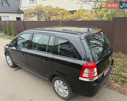 Черный Опель Зафира, объемом двигателя 1.6 л и пробегом 201 тыс. км за 7100 $, фото 14 на Automoto.ua