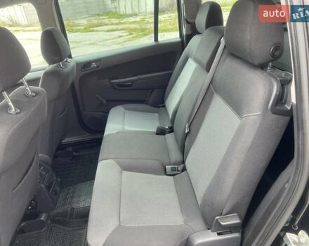 Черный Опель Зафира, объемом двигателя 1.8 л и пробегом 186 тыс. км за 7200 $, фото 29 на Automoto.ua