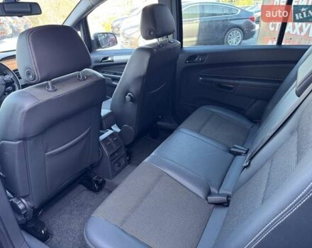 Опель Зафира 2010 в Стрые на Automoto.ua Черный Опель Зафира, объемом двигателя 1.7 л и пробегом 208 тыс. км за 7700 $, фото 7 на Automoto.ua