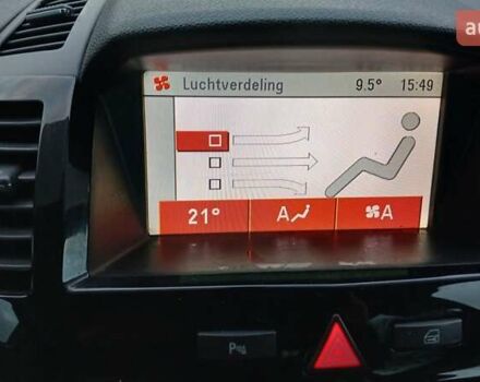 Черный Опель Зафира, объемом двигателя 1.6 л и пробегом 225 тыс. км за 6700 $, фото 20 на Automoto.ua