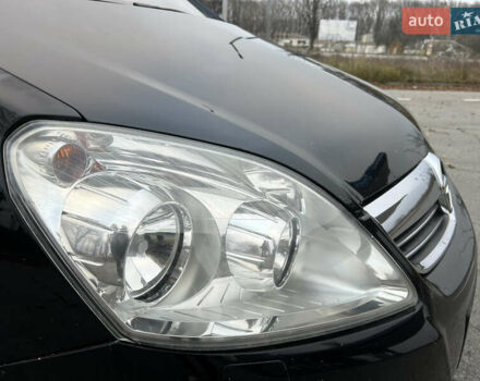 Черный Опель Зафира, объемом двигателя 1.91 л и пробегом 278 тыс. км за 6400 $, фото 3 на Automoto.ua