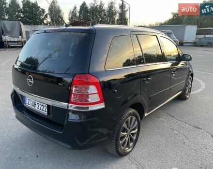 Чорний Опель Зафіра, об'ємом двигуна 1.6 л та пробігом 243 тис. км за 6400 $, фото 8 на Automoto.ua