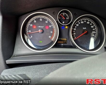 Черный Опель Зафира, объемом двигателя 1.8 л и пробегом 201 тыс. км за 6950 $, фото 13 на Automoto.ua