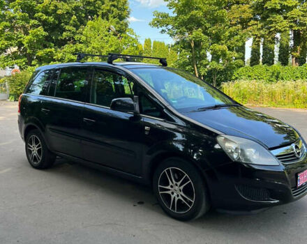 Черный Опель Зафира, объемом двигателя 1.8 л и пробегом 253 тыс. км за 7000 $, фото 17 на Automoto.ua