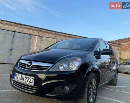 Чорний Опель Зафіра, об'ємом двигуна 1.6 л та пробігом 243 тис. км за 6400 $, фото 9 на Automoto.ua