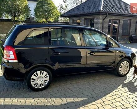 Черный Опель Зафира, объемом двигателя 1.6 л и пробегом 200 тыс. км за 6550 $, фото 24 на Automoto.ua