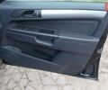 Черный Опель Зафира, объемом двигателя 1.6 л и пробегом 225 тыс. км за 6700 $, фото 25 на Automoto.ua