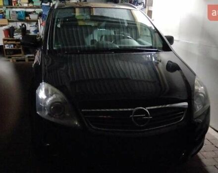 Черный Опель Зафира, объемом двигателя 1.8 л и пробегом 216 тыс. км за 7500 $, фото 7 на Automoto.ua