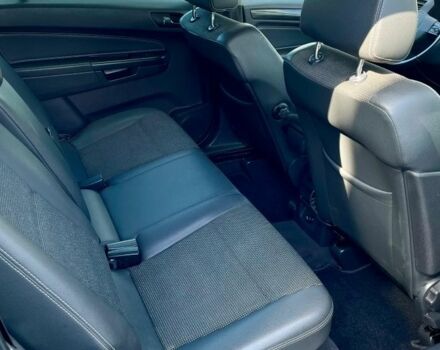 Чорний Опель Зафіра, об'ємом двигуна 1.9 л та пробігом 182 тис. км за 2300 $, фото 7 на Automoto.ua