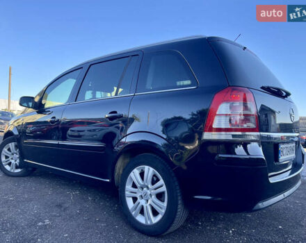 Опель Зафира 2010 в Трускавце на Automoto.ua Черный Опель Зафира, объемом двигателя 1.7 л и пробегом 312 тыс. км за 6499 $, фото 7 на Automoto.ua