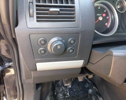 Опель Зафира 2010 в Верховине на Automoto.ua Черный Опель Зафира, объемом двигателя 1.7 л и пробегом 250 тыс. км за 6500 $, фото 6 на Automoto.ua