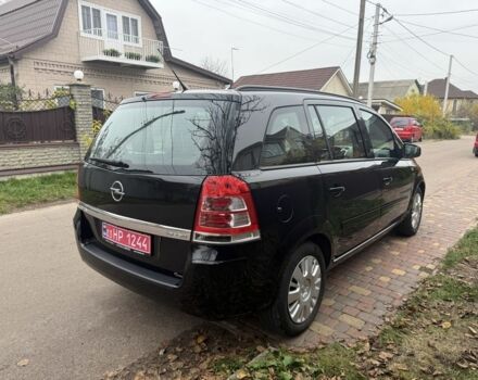 Черный Опель Зафира, объемом двигателя 1.6 л и пробегом 201 тыс. км за 7100 $, фото 5 на Automoto.ua