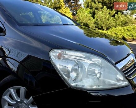 Чорний Опель Зафіра, об'ємом двигуна 1.8 л та пробігом 230 тис. км за 6300 $, фото 5 на Automoto.ua