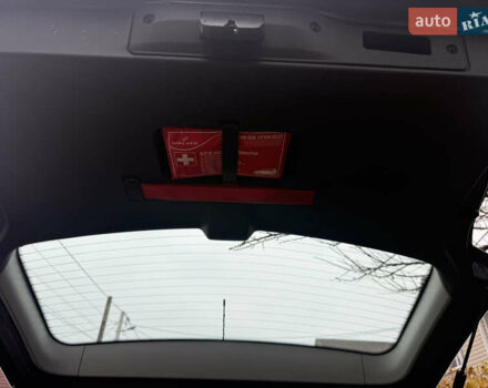 Черный Опель Зафира, объемом двигателя 1.6 л и пробегом 201 тыс. км за 7100 $, фото 46 на Automoto.ua