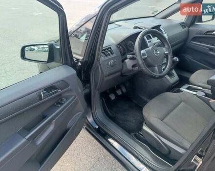 Чорний Опель Зафіра, об'ємом двигуна 0 л та пробігом 260 тис. км за 5700 $, фото 22 на Automoto.ua