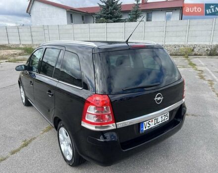 Черный Опель Зафира, объемом двигателя 1.8 л и пробегом 186 тыс. км за 7200 $, фото 8 на Automoto.ua