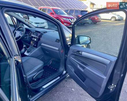 Опель Зафира 2010 в Трускавце на Automoto.ua Черный Опель Зафира, объемом двигателя 1.7 л и пробегом 312 тыс. км за 6499 $, фото 32 на Automoto.ua