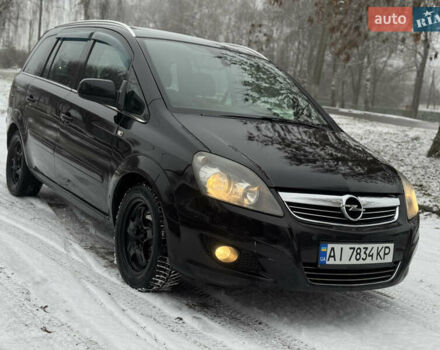 Черный Опель Зафира, объемом двигателя 1.7 л и пробегом 244 тыс. км за 7499 $, фото 24 на Automoto.ua