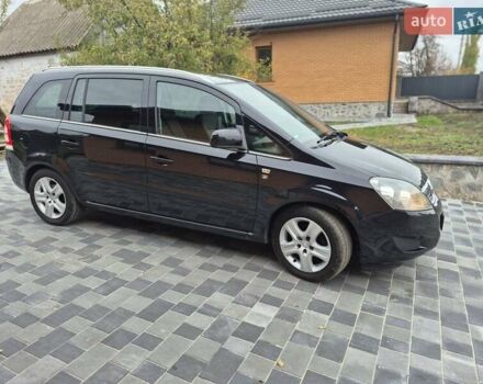Чорний Опель Зафіра, об'ємом двигуна 1.8 л та пробігом 201 тис. км за 6990 $, фото 9 на Automoto.ua