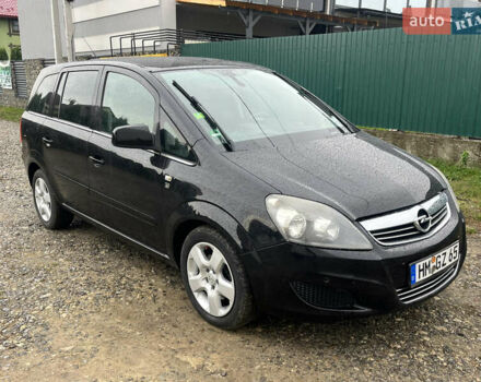 Черный Опель Зафира, объемом двигателя 1.7 л и пробегом 215 тыс. км за 6999 $, фото 2 на Automoto.ua