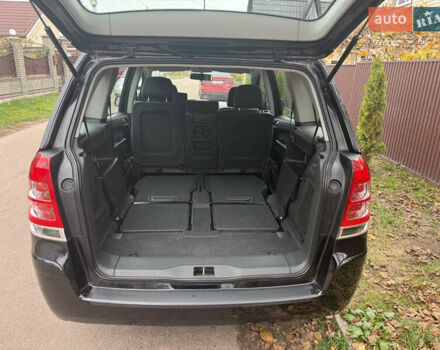 Черный Опель Зафира, объемом двигателя 1.6 л и пробегом 201 тыс. км за 7100 $, фото 51 на Automoto.ua