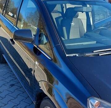 Черный Опель Зафира, объемом двигателя 1.7 л и пробегом 220 тыс. км за 7200 $, фото 31 на Automoto.ua