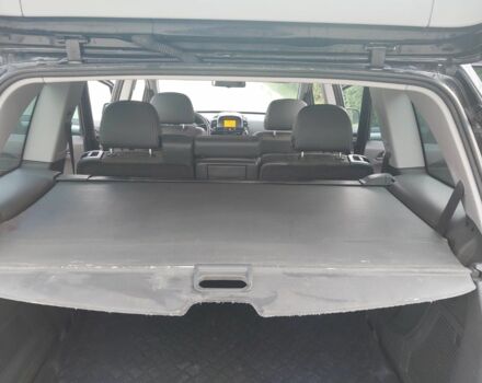 Черный Опель Зафира, объемом двигателя 1.7 л и пробегом 305 тыс. км за 7000 $, фото 11 на Automoto.ua