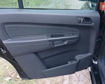 Черный Опель Зафира, объемом двигателя 1.6 л и пробегом 225 тыс. км за 6700 $, фото 31 на Automoto.ua