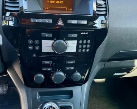 Чорний Опель Зафіра, об'ємом двигуна 1.9 л та пробігом 182 тис. км за 2300 $, фото 13 на Automoto.ua