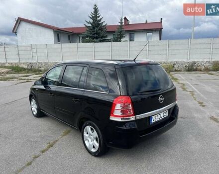 Черный Опель Зафира, объемом двигателя 1.8 л и пробегом 186 тыс. км за 7200 $, фото 10 на Automoto.ua