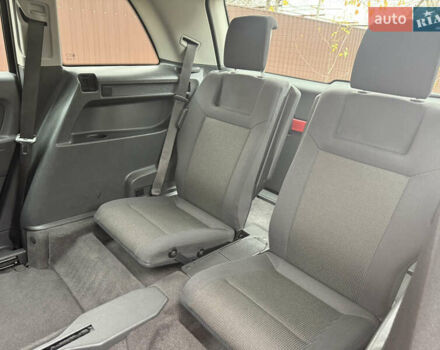 Черный Опель Зафира, объемом двигателя 1.6 л и пробегом 201 тыс. км за 7100 $, фото 41 на Automoto.ua