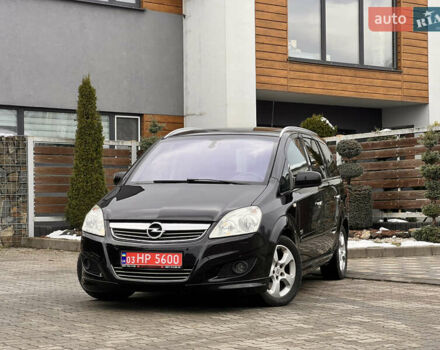 Черный Опель Зафира, объемом двигателя 1.9 л и пробегом 172 тыс. км за 8000 $, фото 1 на Automoto.ua
