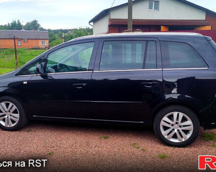 Черный Опель Зафира, объемом двигателя 1.6 л и пробегом 231 тыс. км за 6950 $, фото 7 на Automoto.ua