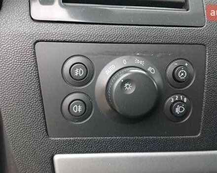 Черный Опель Зафира, объемом двигателя 1.6 л и пробегом 225 тыс. км за 6700 $, фото 18 на Automoto.ua