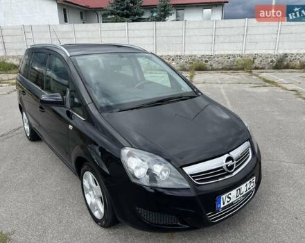Черный Опель Зафира, объемом двигателя 1.8 л и пробегом 186 тыс. км за 7200 $, фото 5 на Automoto.ua