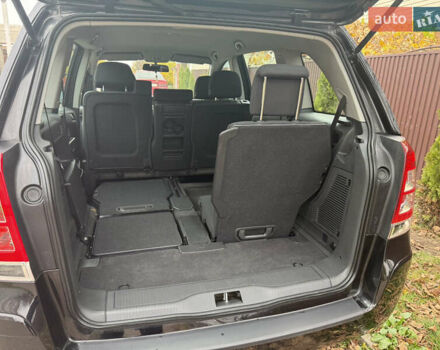 Черный Опель Зафира, объемом двигателя 1.6 л и пробегом 201 тыс. км за 7100 $, фото 48 на Automoto.ua