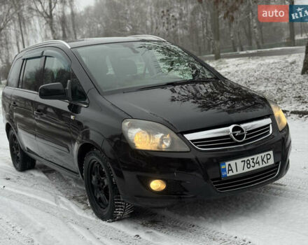 Черный Опель Зафира, объемом двигателя 1.7 л и пробегом 244 тыс. км за 7499 $, фото 26 на Automoto.ua