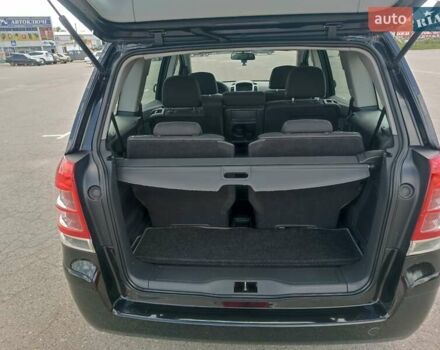 Черный Опель Зафира, объемом двигателя 0 л и пробегом 260 тыс. км за 5950 $, фото 12 на Automoto.ua