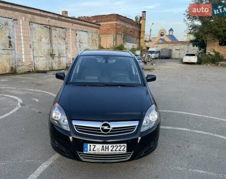 Чорний Опель Зафіра, об'ємом двигуна 1.6 л та пробігом 243 тис. км за 6400 $, фото 1 на Automoto.ua