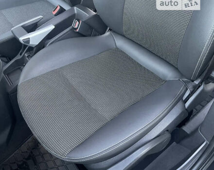 Черный Опель Зафира, объемом двигателя 1.69 л и пробегом 264 тыс. км за 7300 $, фото 10 на Automoto.ua