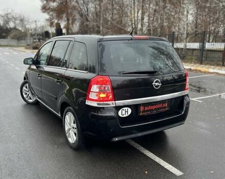 Черный Опель Зафира, объемом двигателя 1.8 л и пробегом 166 тыс. км за 7999 $, фото 8 на Automoto.ua