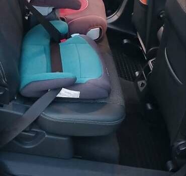 Чорний Опель Зафіра, об'ємом двигуна 1.7 л та пробігом 215 тис. км за 7500 $, фото 10 на Automoto.ua