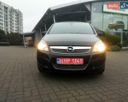 Черный Опель Зафира, объемом двигателя 1.7 л и пробегом 244 тыс. км за 7650 $, фото 59 на Automoto.ua