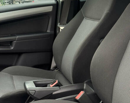 Черный Опель Зафира, объемом двигателя 1.8 л и пробегом 247 тыс. км за 7599 $, фото 28 на Automoto.ua