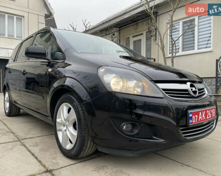 Черный Опель Зафира, объемом двигателя 1.7 л и пробегом 260 тыс. км за 6999 $, фото 5 на Automoto.ua